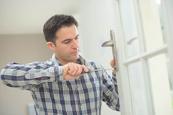 Residential Locksmith – Install and Change Locks and New Keys Made